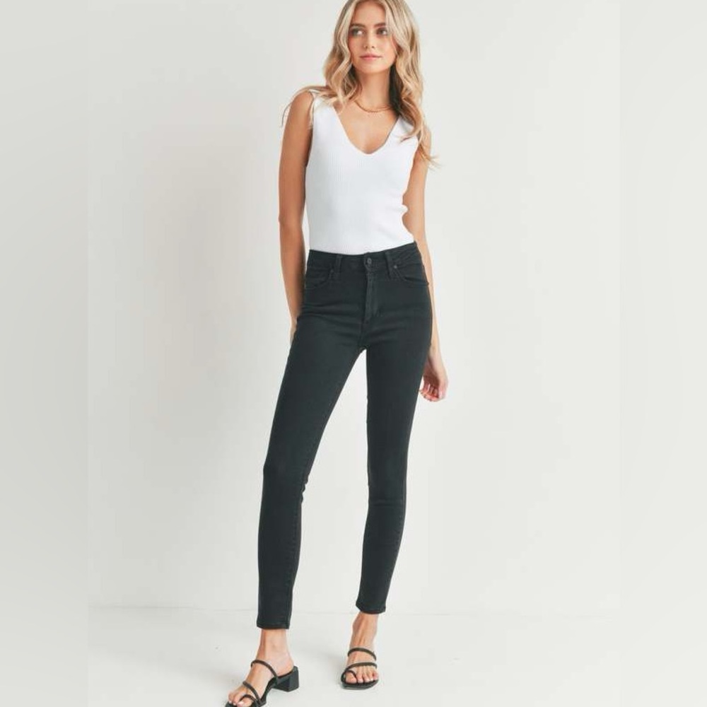 JBD size 27 women black skinny jean